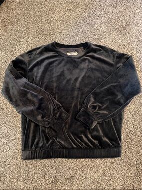 UGG Black Velvet Crewneck Sweater